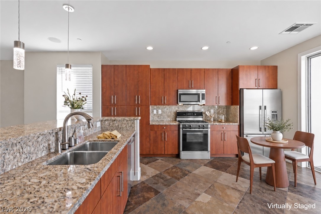 Photo 9 of 36, 9050 W Tropicana Avenue #1170