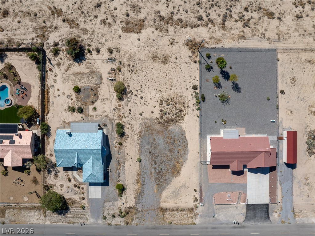 Photo 6 of 8, 641 E Jaybird Street