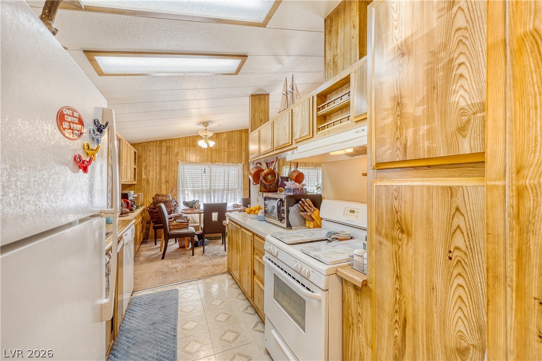 Photo 7 of 14, 3038 La Barca Lane