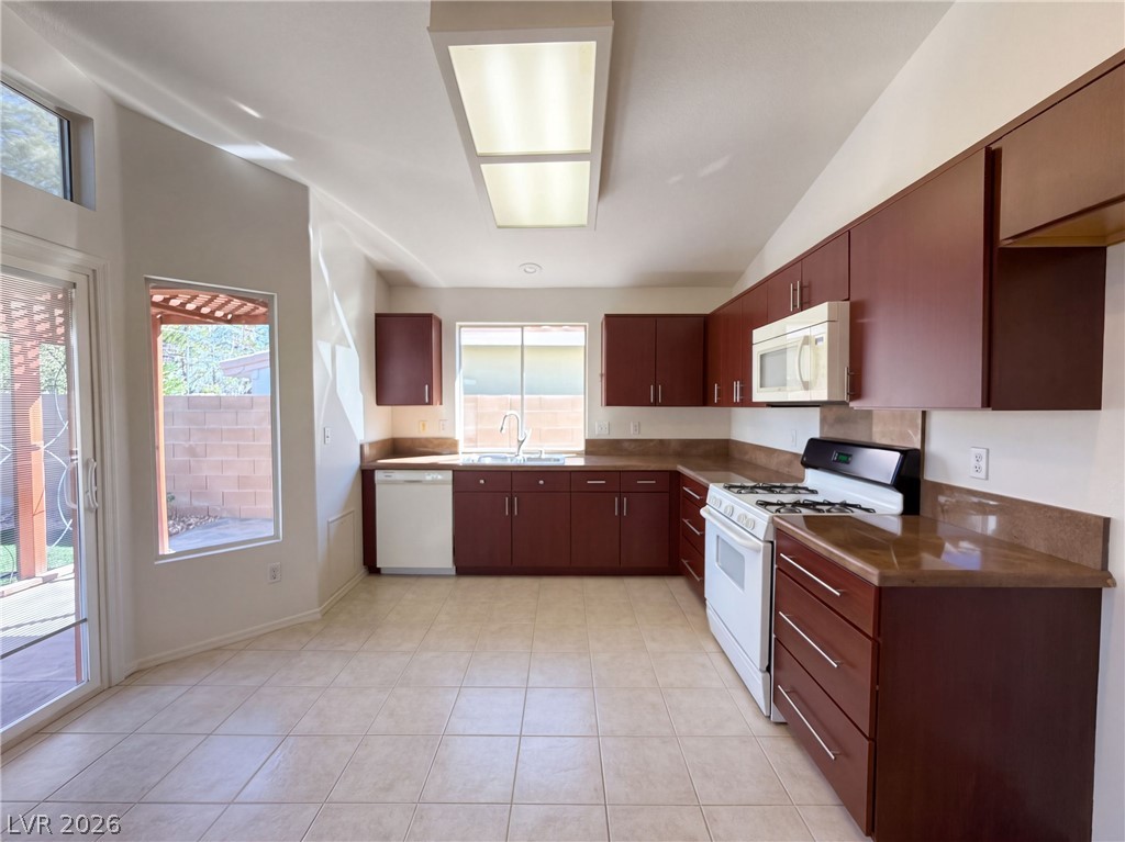 Photo 6 of 28, 6916 Troubador Drive