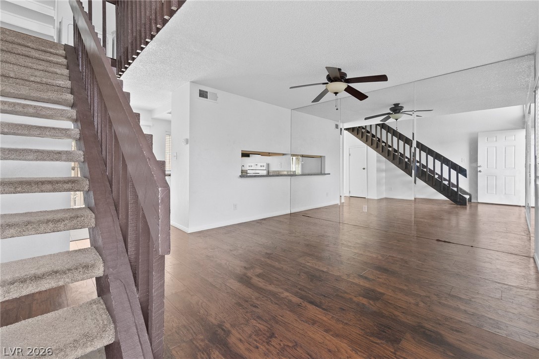Photo 3 of 4770 Topaz Street #81