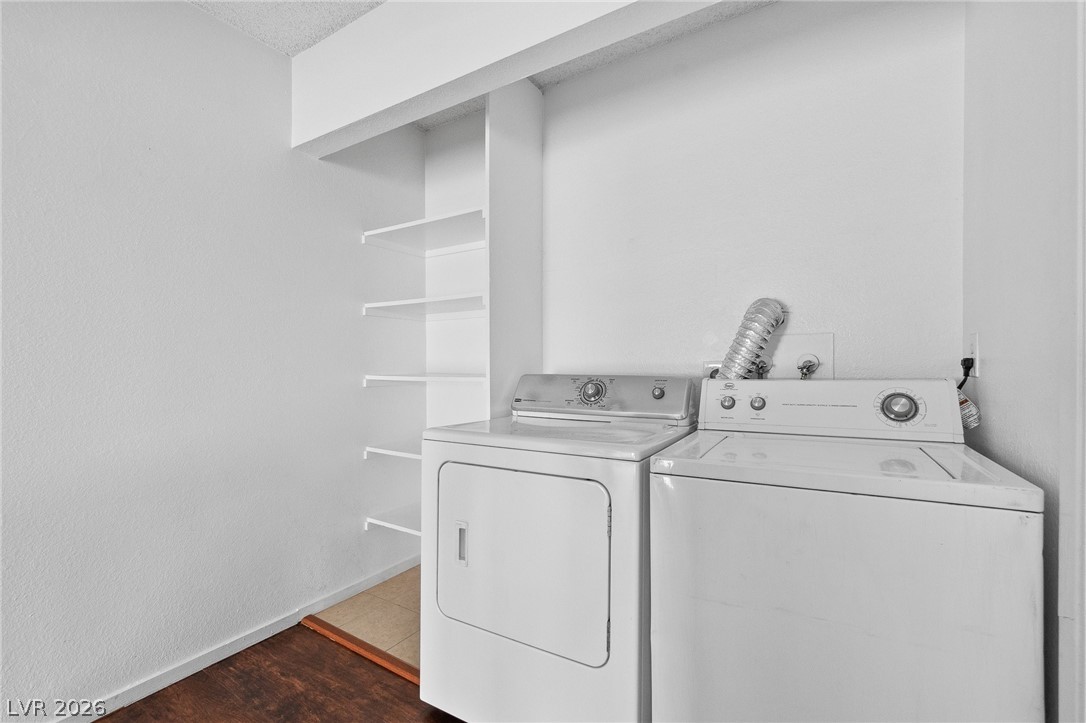 Photo 14 of 21, 4770 Topaz Street #81
