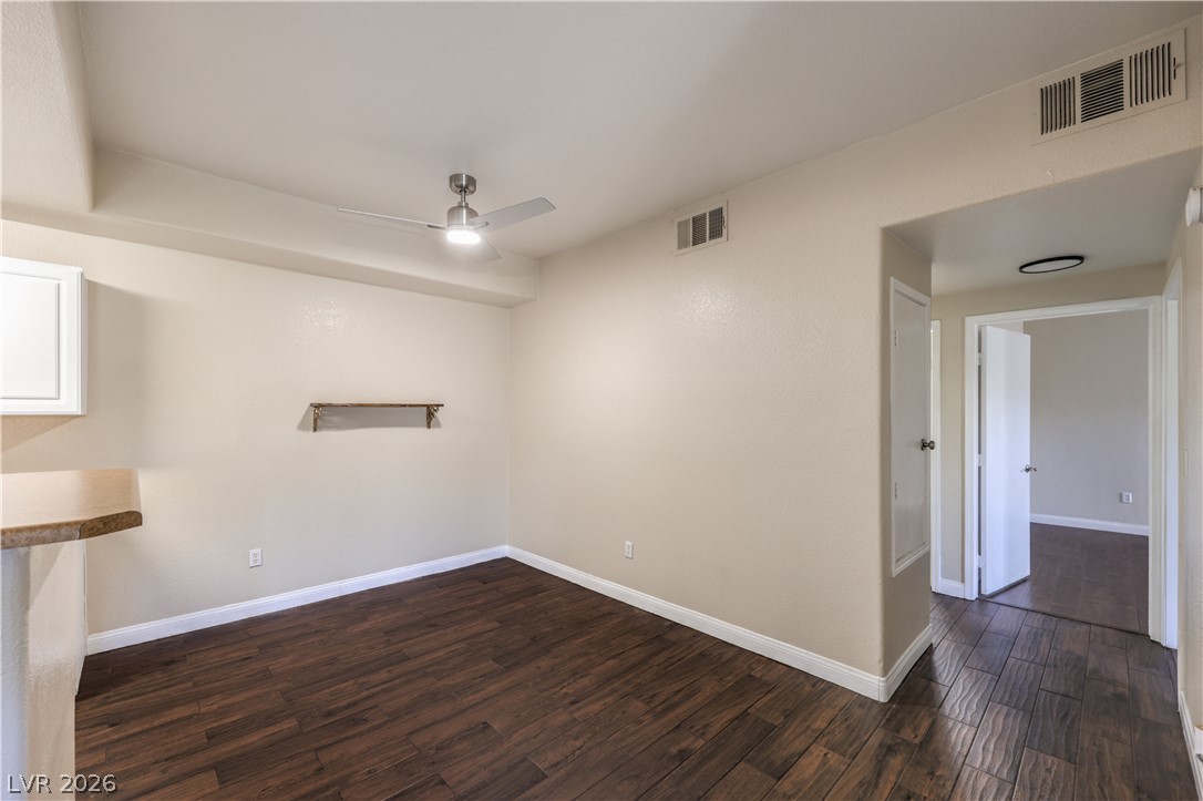 Photo 18 of 42, 8250 N Grand Canyon Drive #1006