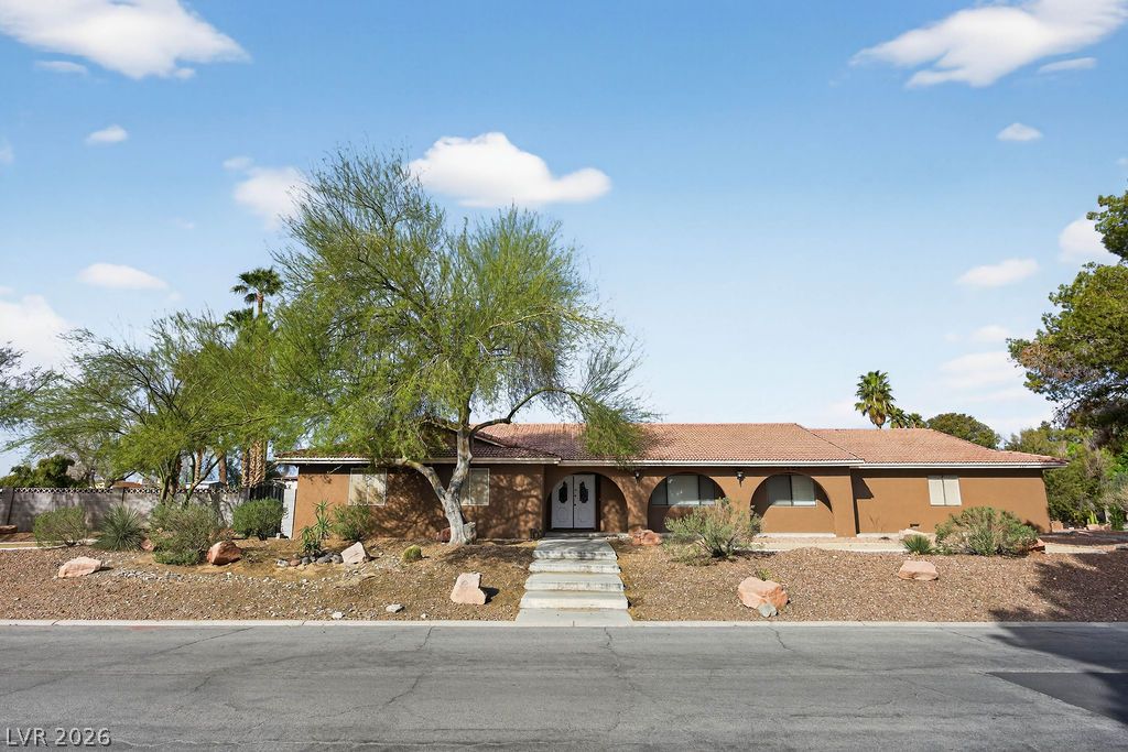 Photo 14 of 47, 3189 Casanova Circle