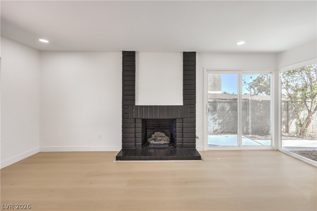 Photo 6 of 32, 3939 Cedaredge Court