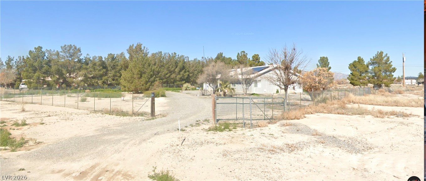 940 Indian Road, Pahrump 89048