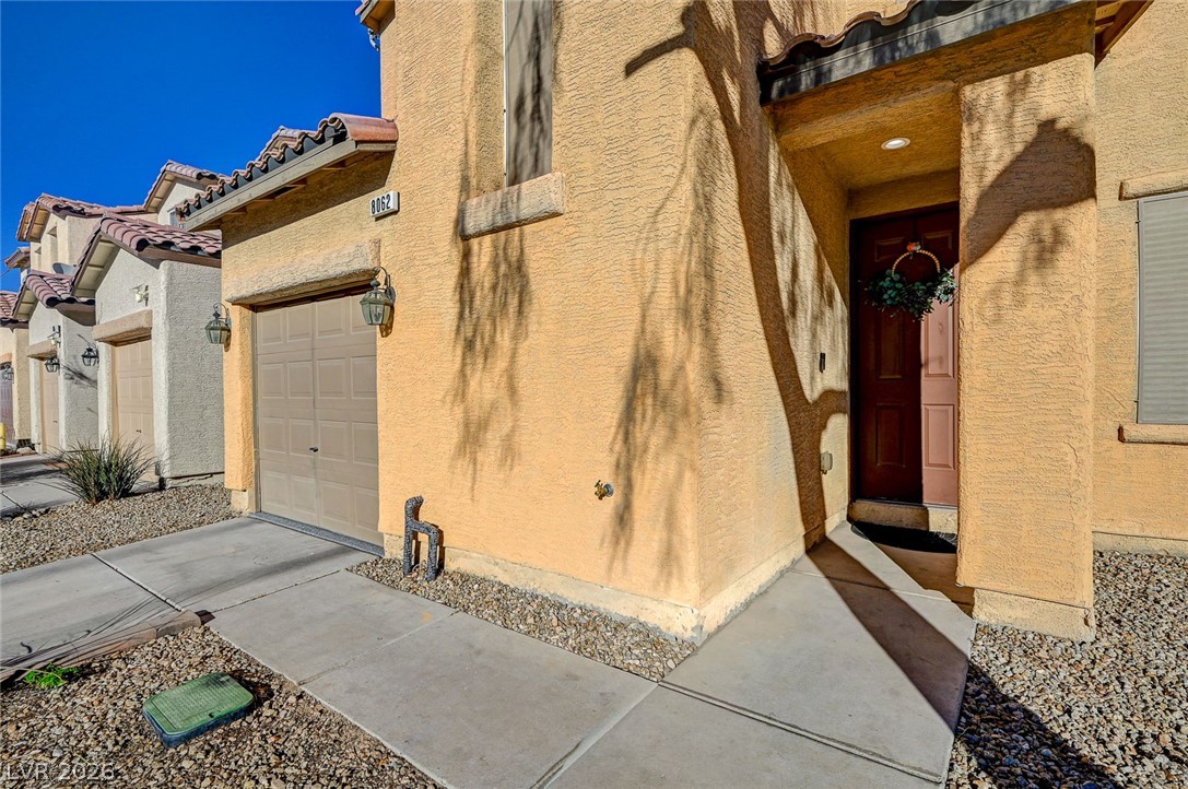 Photo 4 of 8062 Imperial Treasure Street