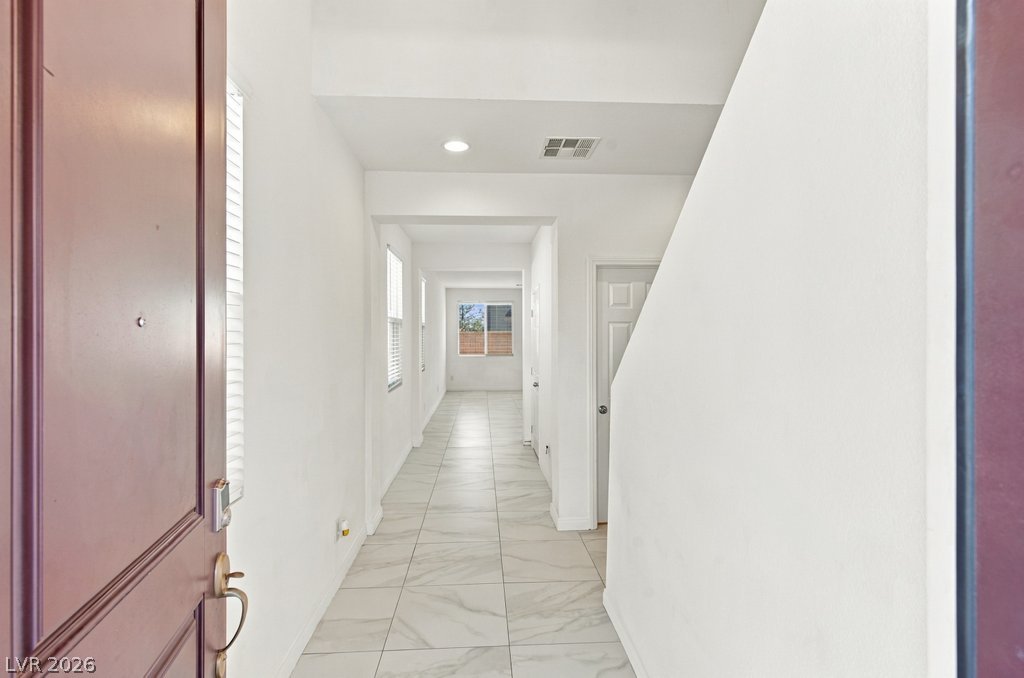 Photo 5 of 4722 Challenger Street