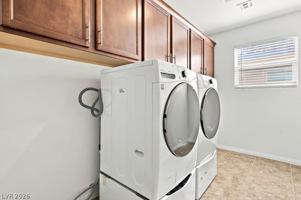 Photo 28 of 42, 4722 Challenger Street