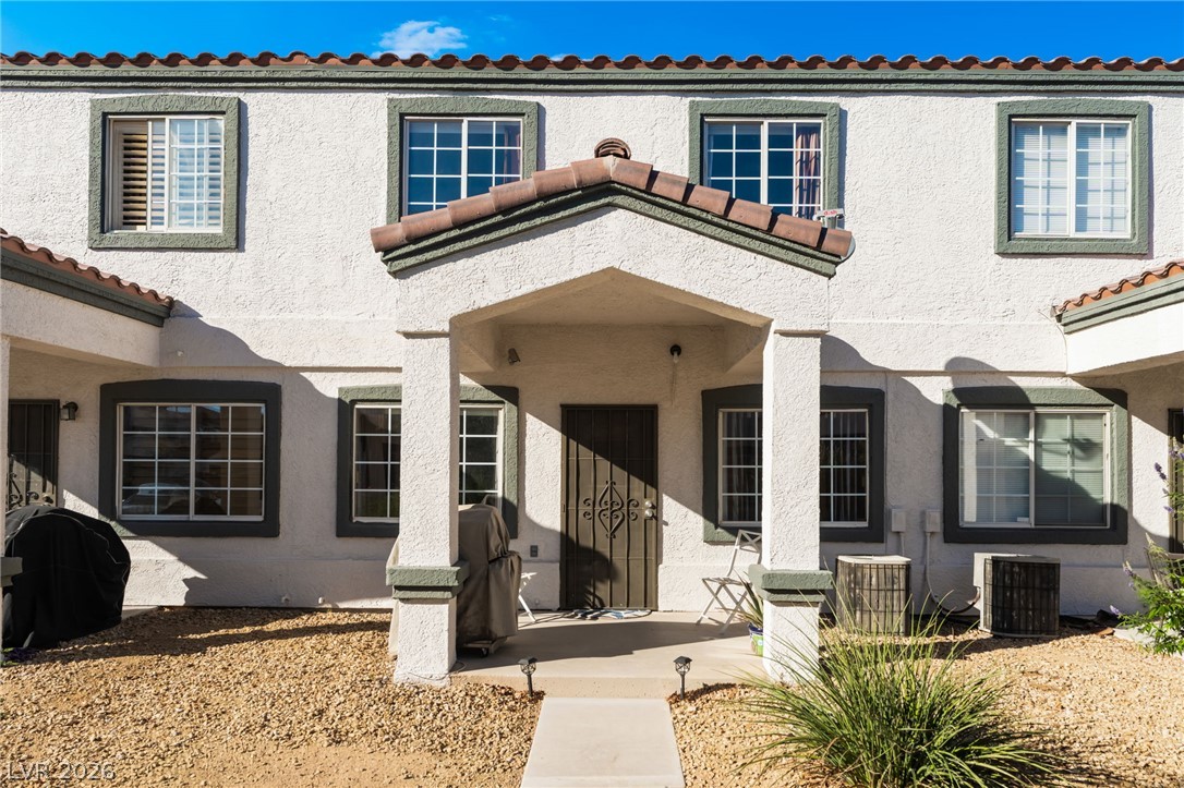 Photo 31 of 38, 5330 E Charleston Boulevard #123