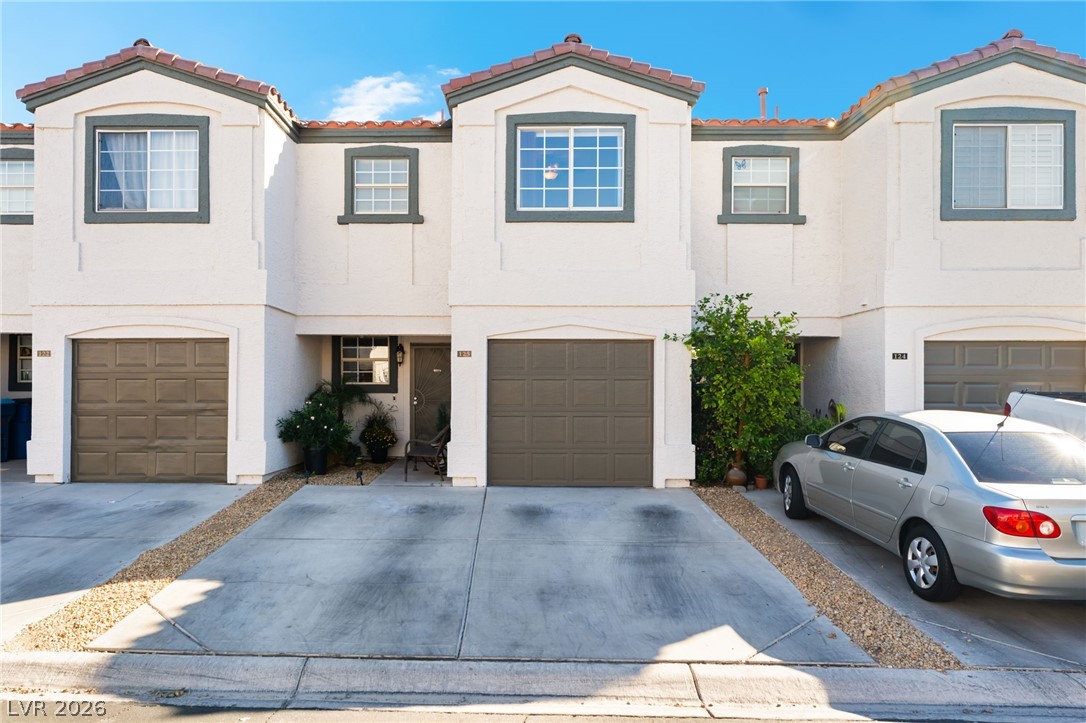 5330 E Charleston Boulevard #123, Las Vegas 89142