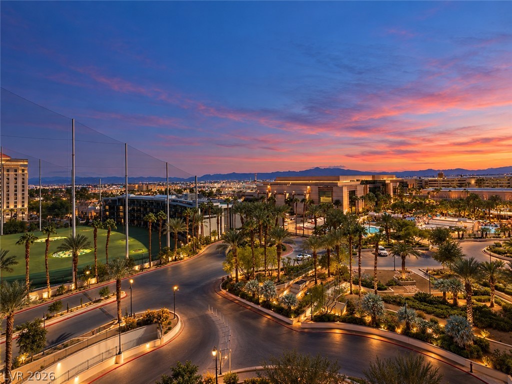 135 E HARMON Avenue #716, Las Vegas 89109