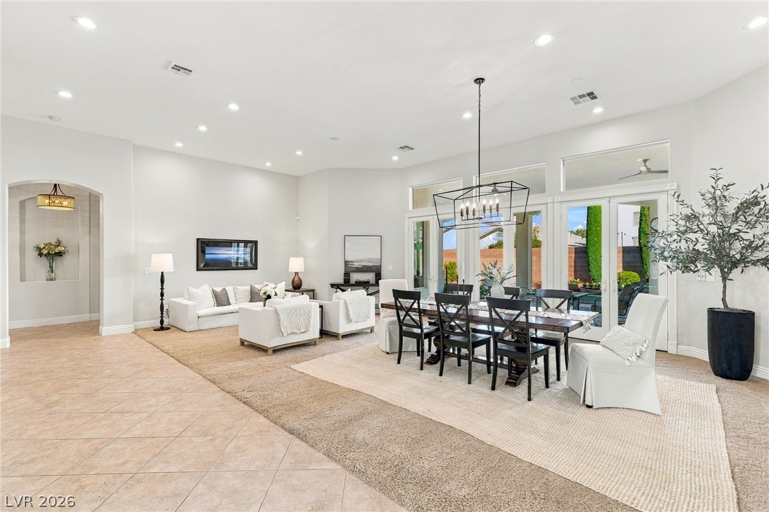 Photo 5 of 210 Torrey Morgan Way