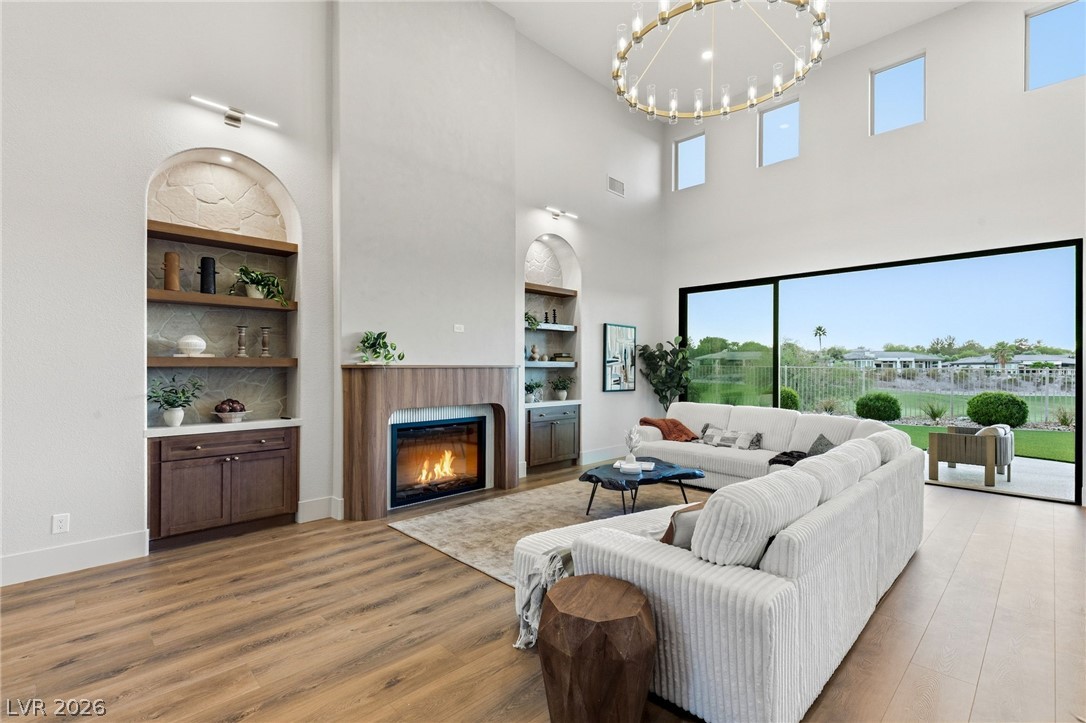Photo 4 of 59 Desert Highlands Drive