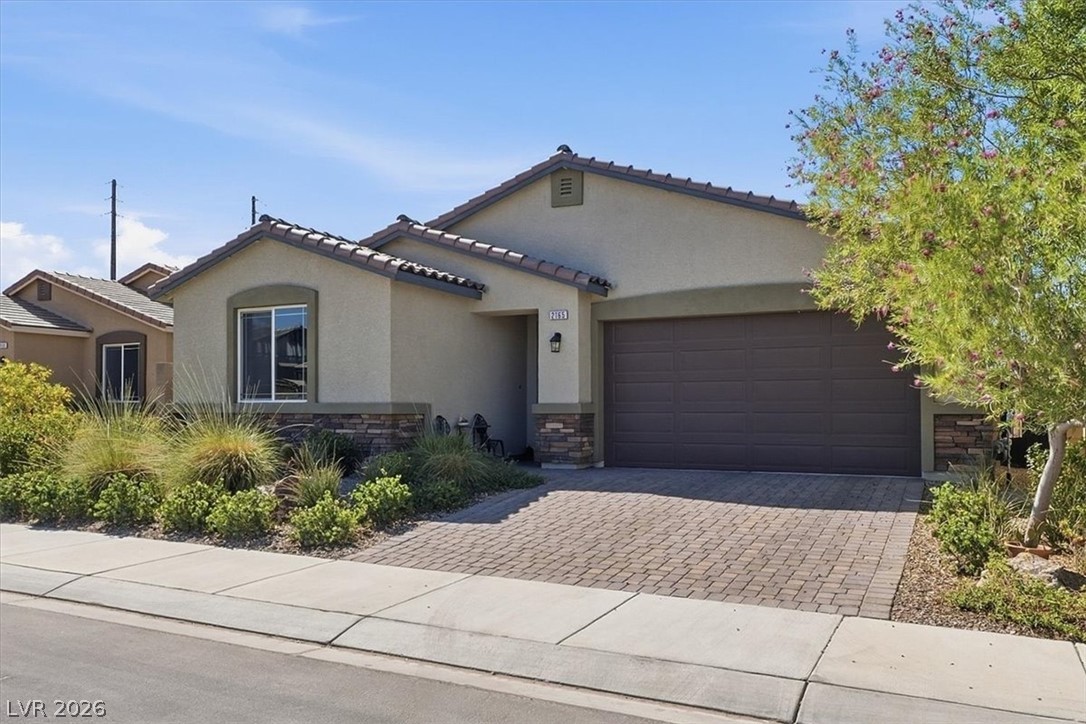 Photo 2 of 2165 Rio Rancho Pointe Place