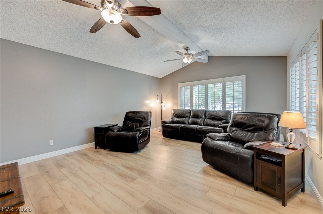 Photo 5 of 1518 Della Court