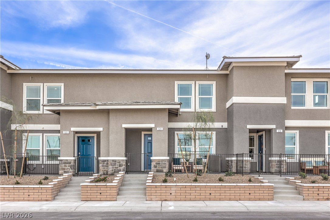 905 Black Heron Street, Henderson 89011