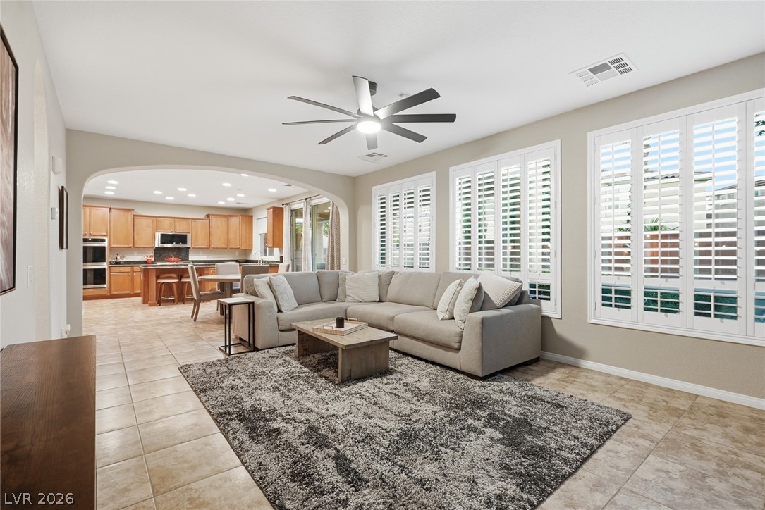 Photo 11 of 41, 11713 Costa Blanca Avenue