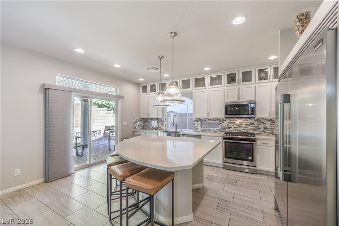 Photo 10 of 62, 9267 Galen Glen Court
