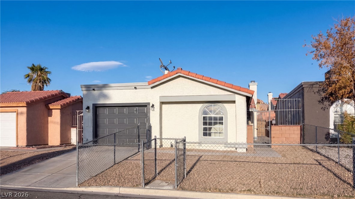 2304 Sabroso Street, Las Vegas 89156