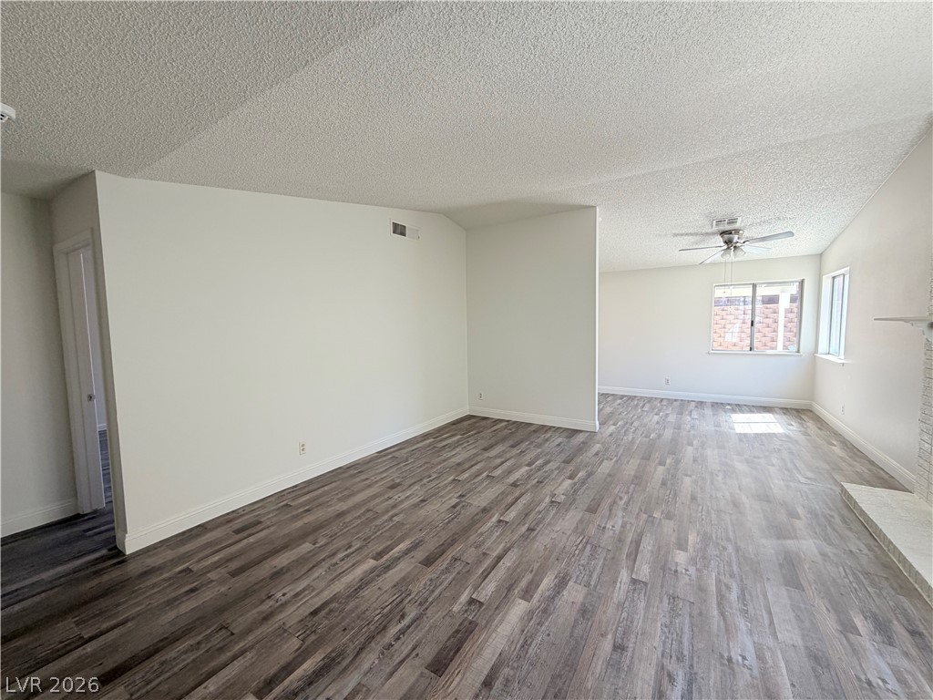 Photo 3 of 2304 Sabroso Street
