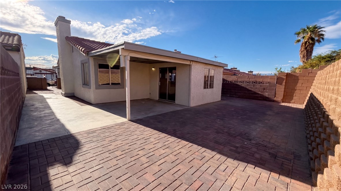 Photo 5 of 2304 Sabroso Street