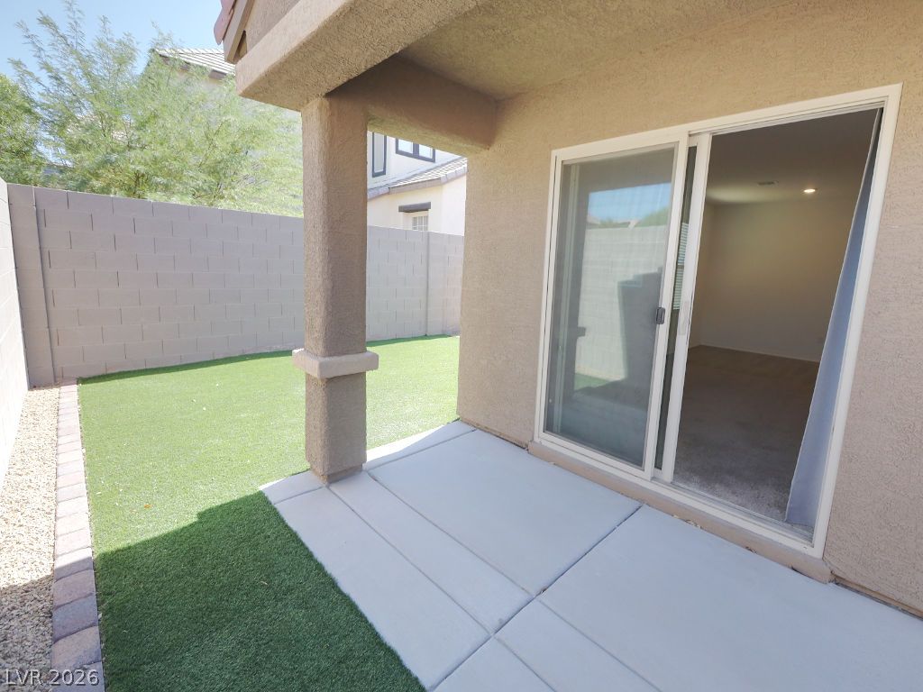 Photo 33 of 40, 626 Abrazar Avenue