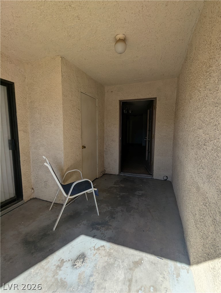 Photo 17 of 19, 1967 Scimitar Drive #1967