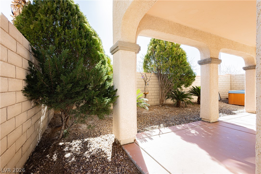 Photo 36 of 40, 11845 Alava Avenue