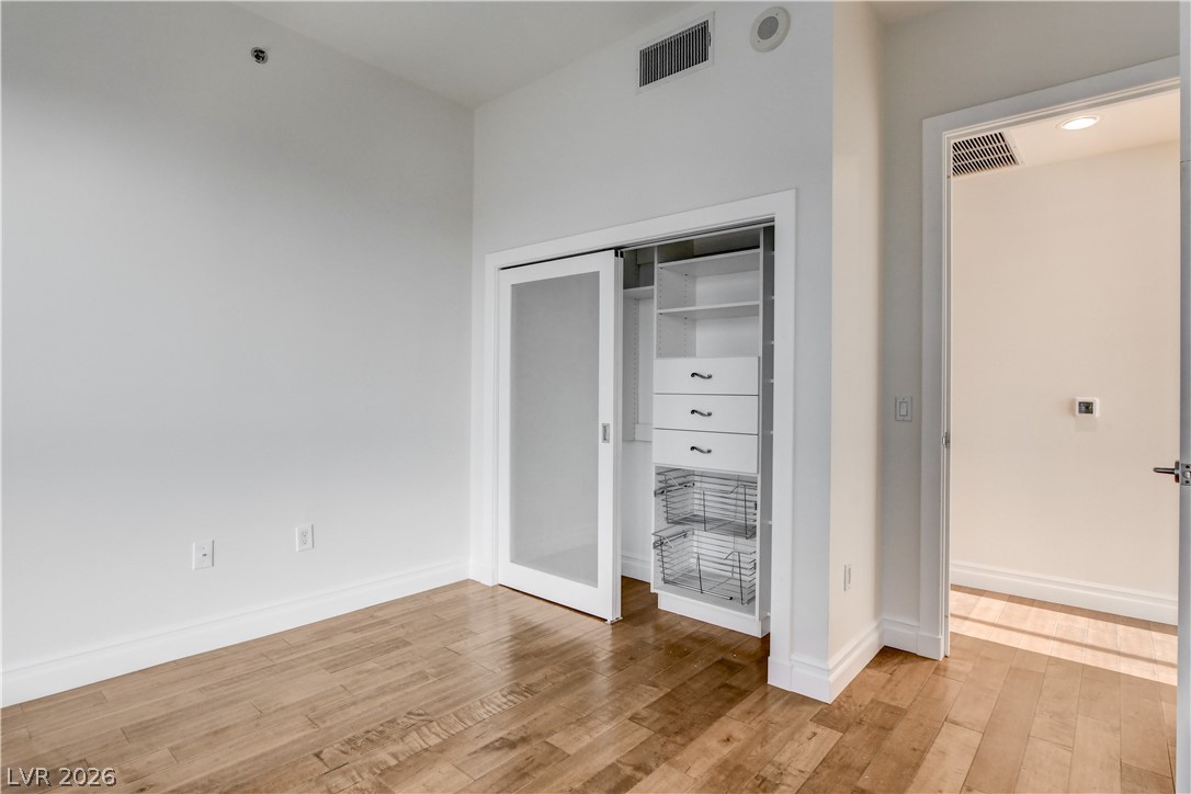 Photo 15 of 88, 4575 DEAN MARTIN Drive #1212
