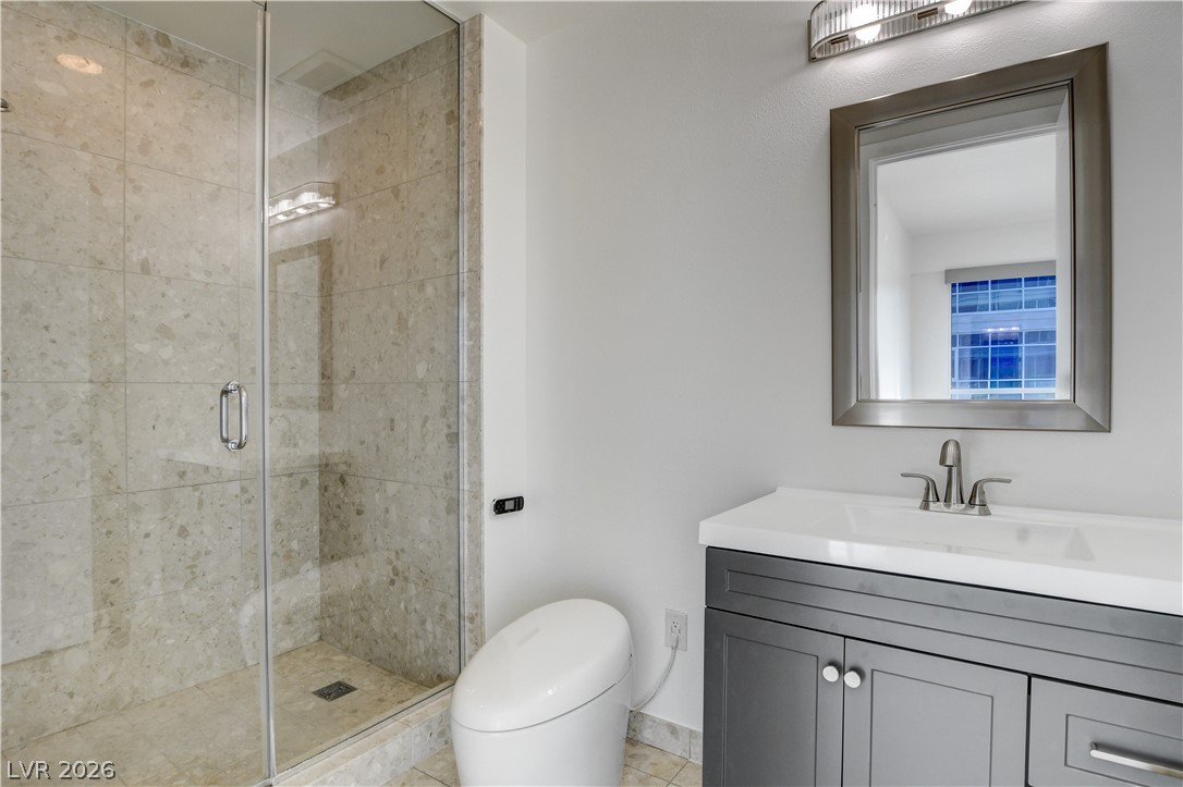 Photo 22 of 88, 4575 DEAN MARTIN Drive #1212
