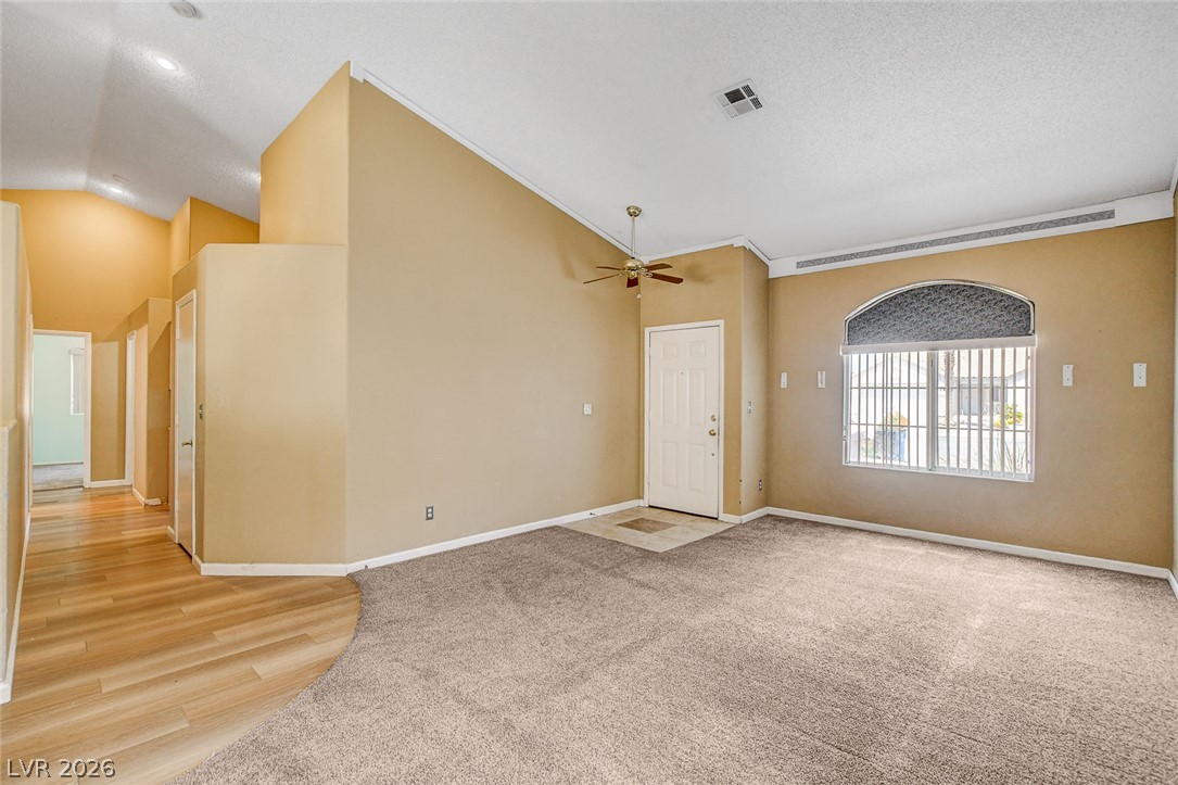 Photo 12 of 40, 811 Rio Poco Court