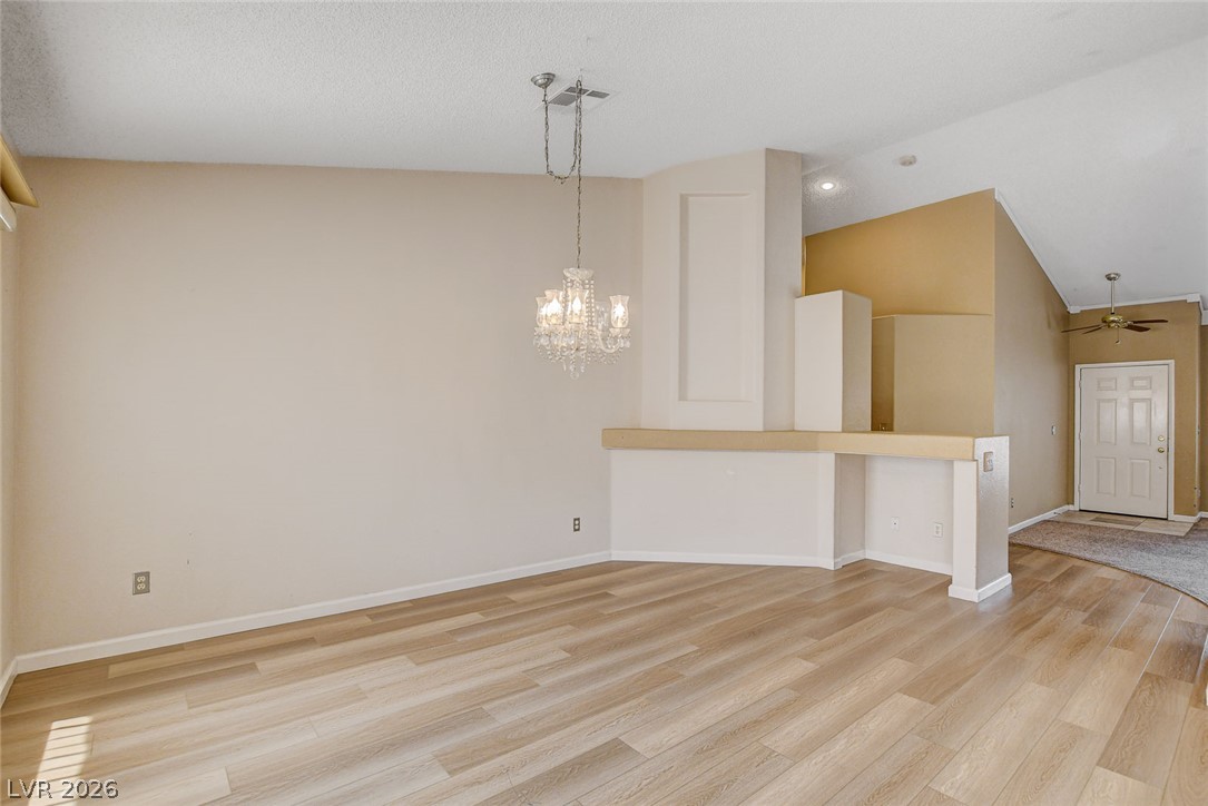 Photo 16 of 40, 811 Rio Poco Court