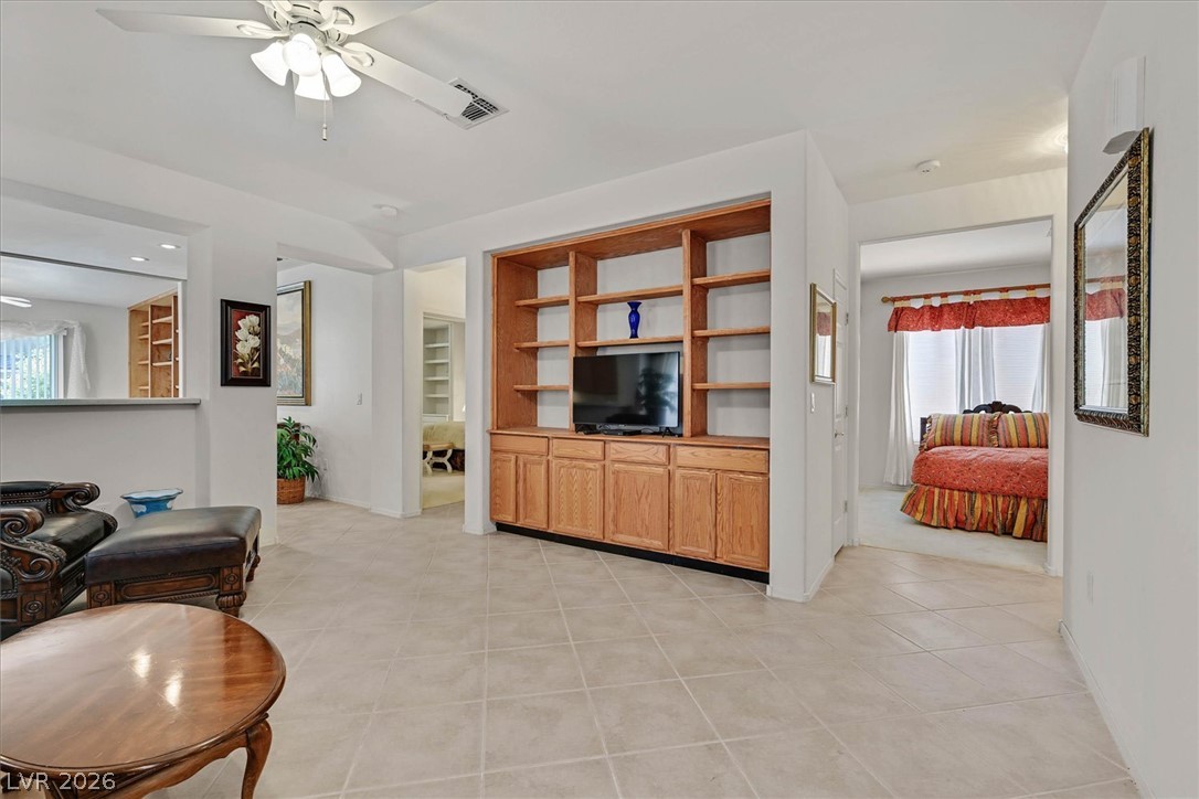 Photo 6 of 36, 2162 Maple Heights Court