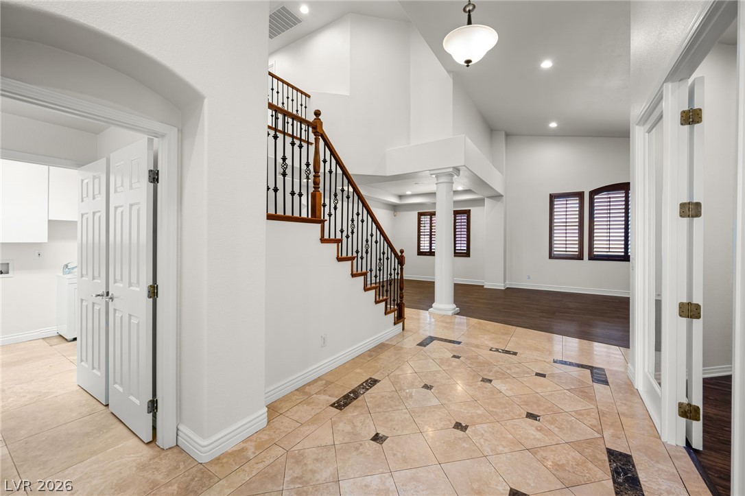 Photo 6 of 59, 1301 Pine Leaf Drive