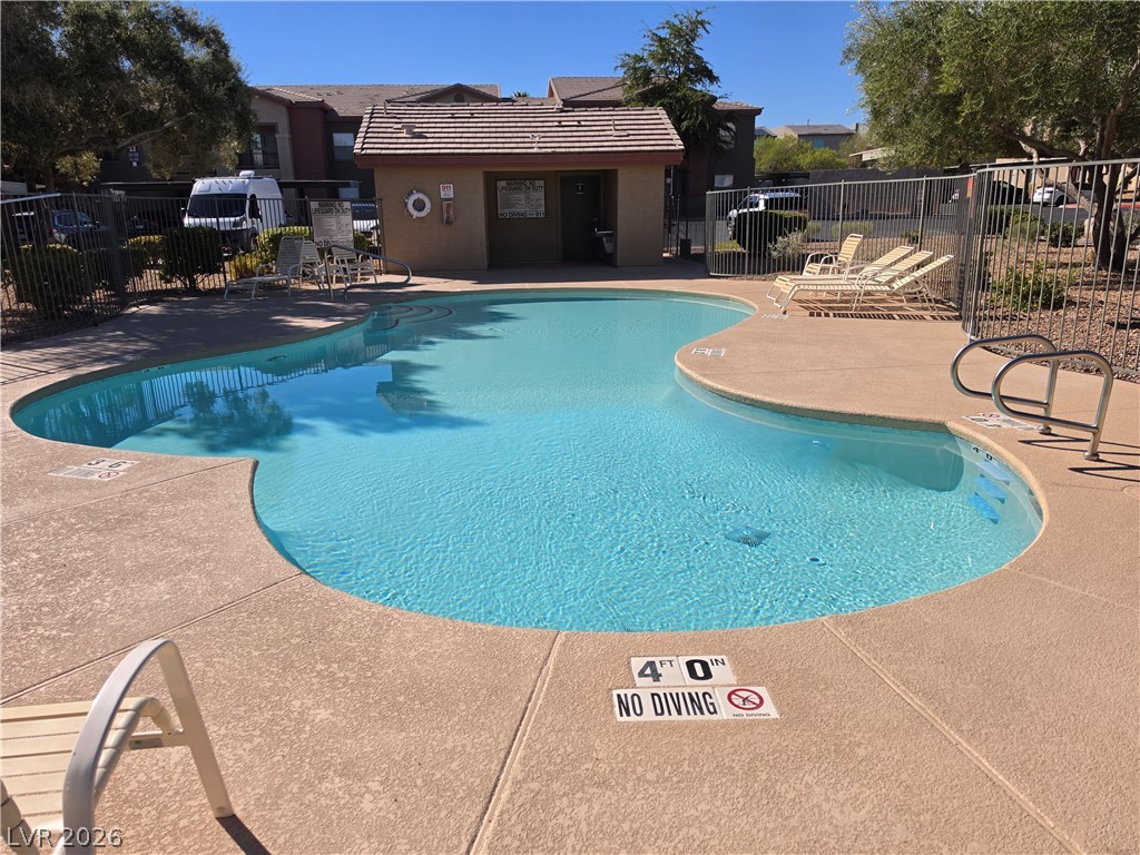 Photo 6 of 41, 8000 W Badura Avenue #2111