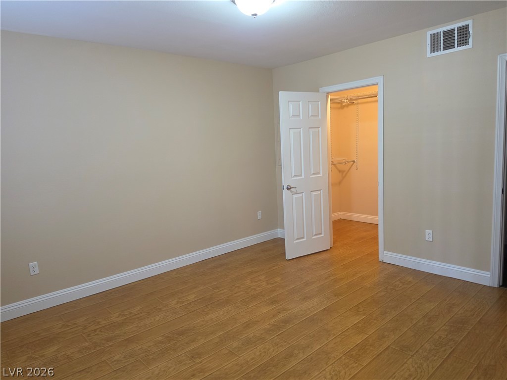 Photo 16 of 41, 8000 W Badura Avenue #2111