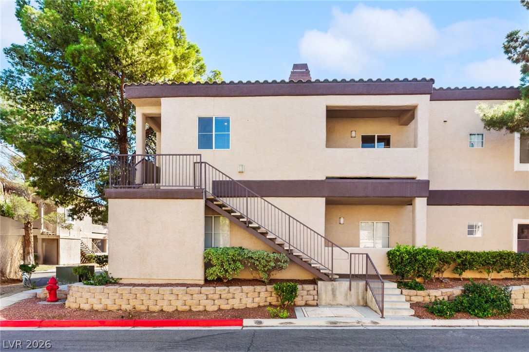 Photo 2 of 5250 S Rainbow Boulevard #2033