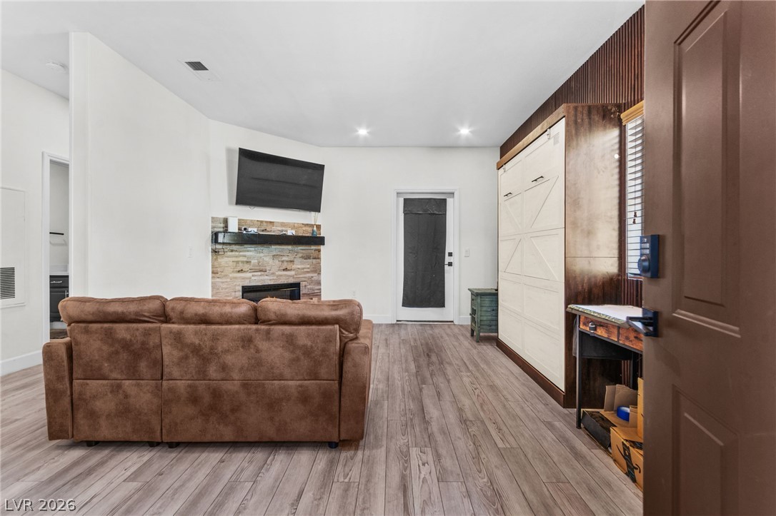 Photo 4 of 5250 S Rainbow Boulevard #2033