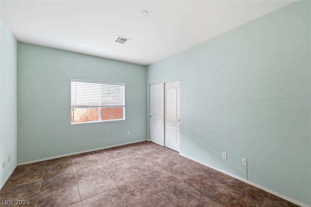 Photo 9 of 40, 4911 S Castello Way