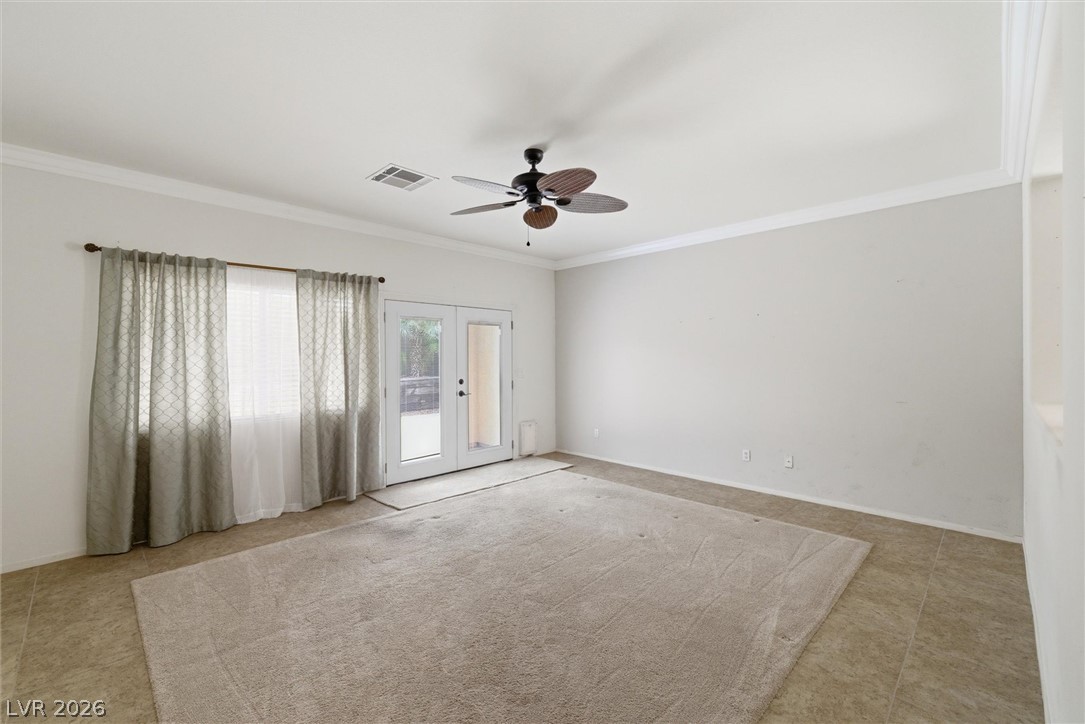 Photo 16 of 40, 4911 S Castello Way