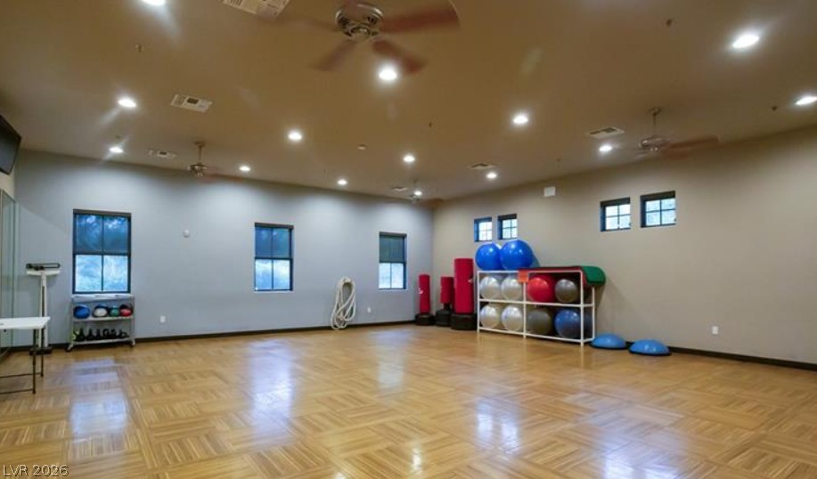 Photo 35 of 40, 4911 S Castello Way
