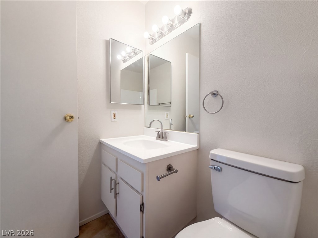 Photo 8 of 17, 1511 Living Desert Drive #B