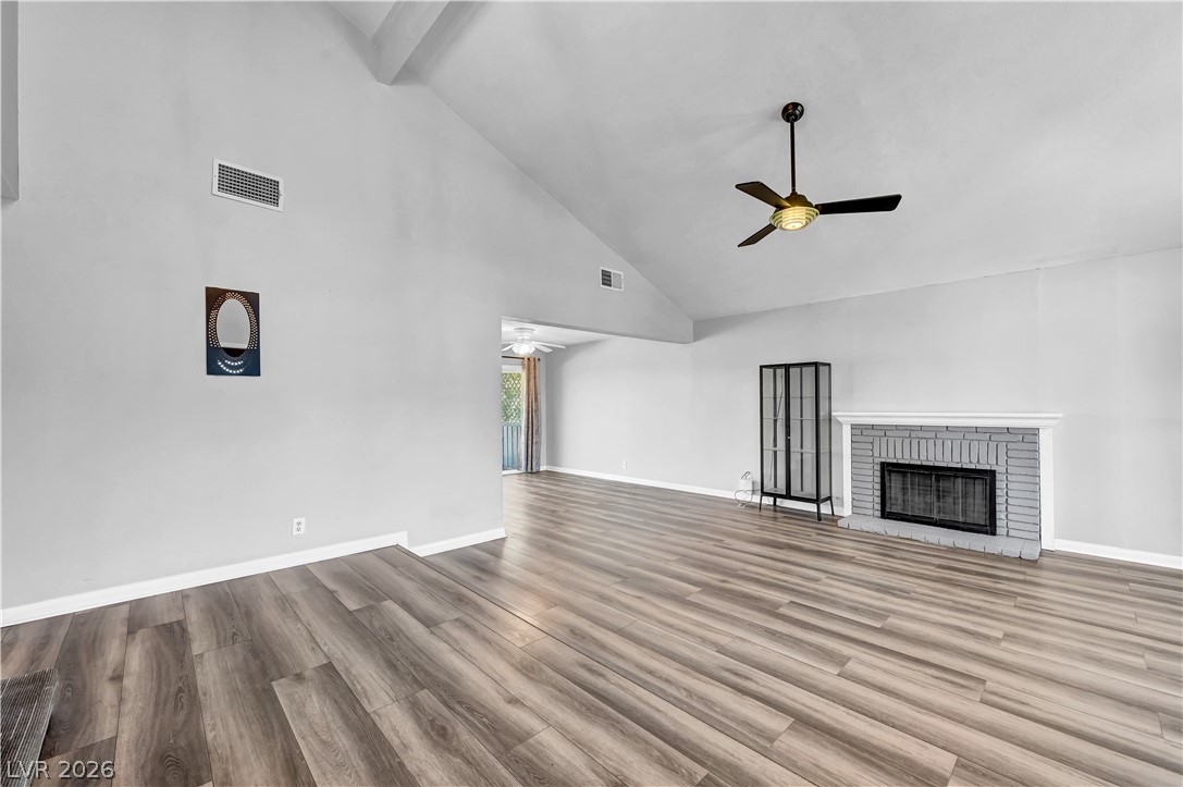 Photo 4 of 342 Fuente Drive