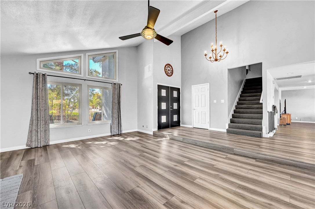 Photo 7 of 36, 342 Fuente Drive