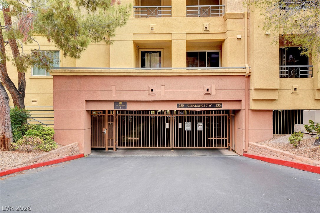 Photo 59 of 62, 230 E Flamingo Road #333