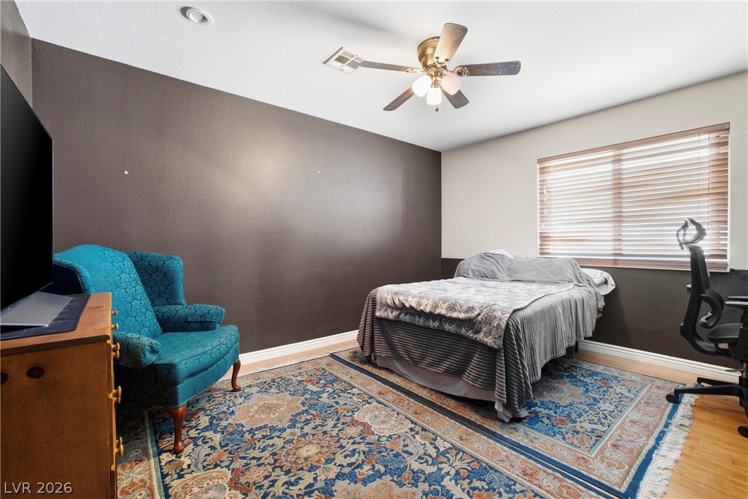 Photo 19 of 28, 3611 Russian Olive Street