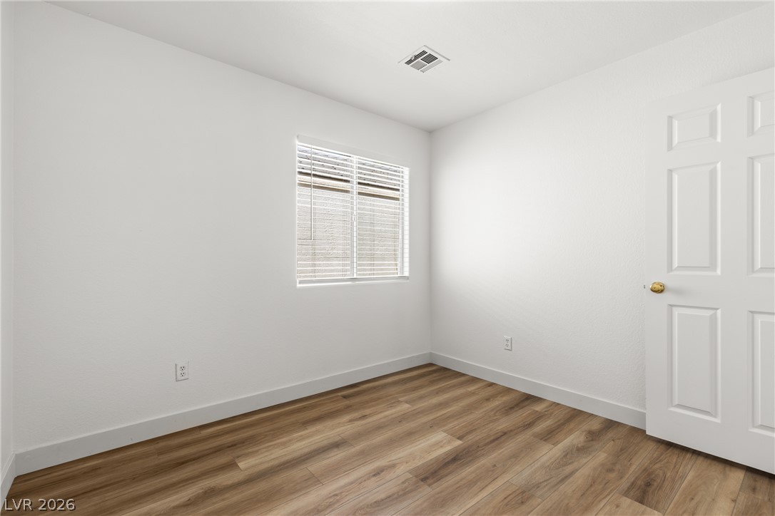 Photo 34 of 50, 5429 Bridgehampton Avenue