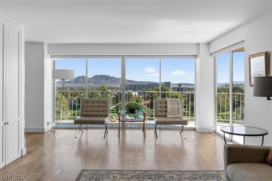 3111 Bel Air Drive #7D, Las Vegas 89109
