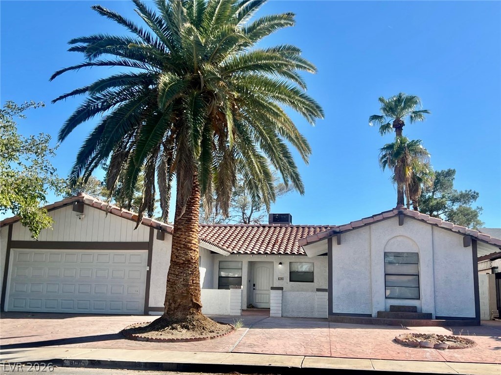Photo 16 of 16, 6191 Bullion Boulevard